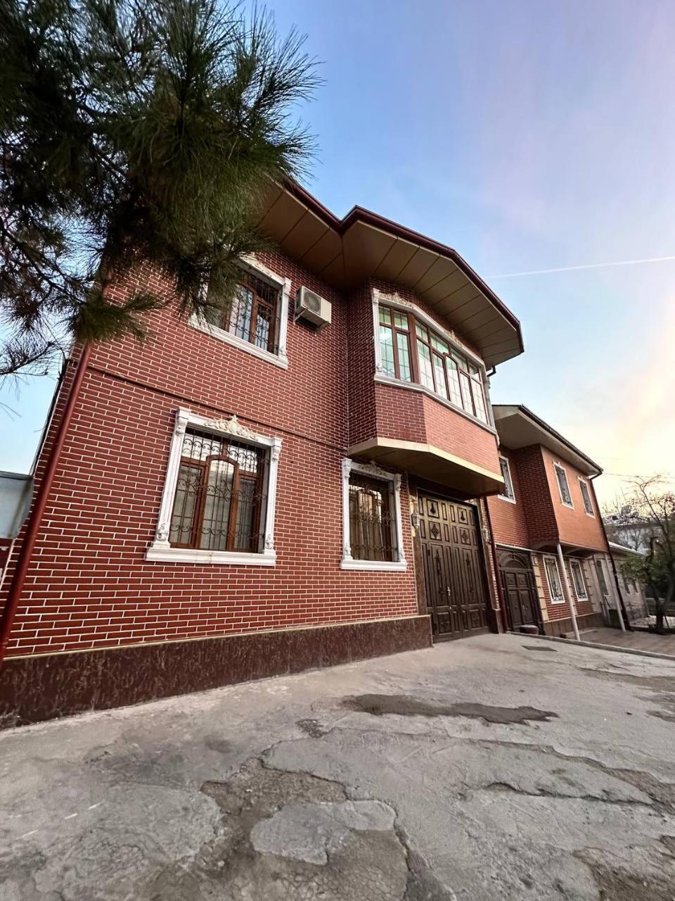Palm Hostel Taškent Exteriér fotografie